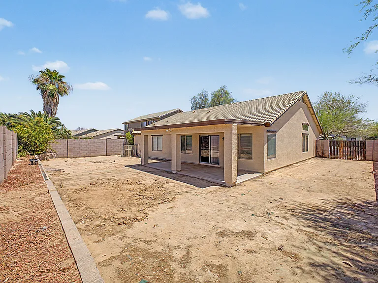 15652 W Durango St — Photo 30