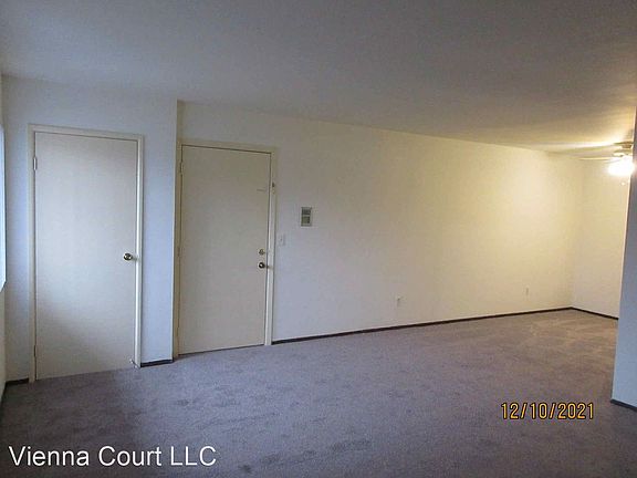 2nd image of N111W15625 Vienna Ct #17