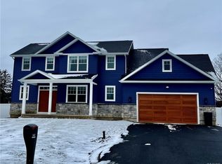 4279 Cindy Ln, Syracuse, NY 13215