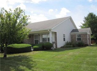 1055 E Apple Blossom Ln, Greenfield, IN 46140