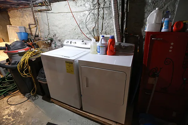 Rented by Target Realty Group | media 26