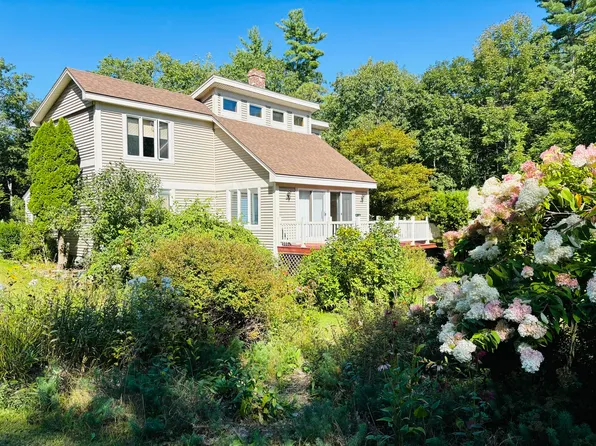 47 North Road, Winterport, ME 04496