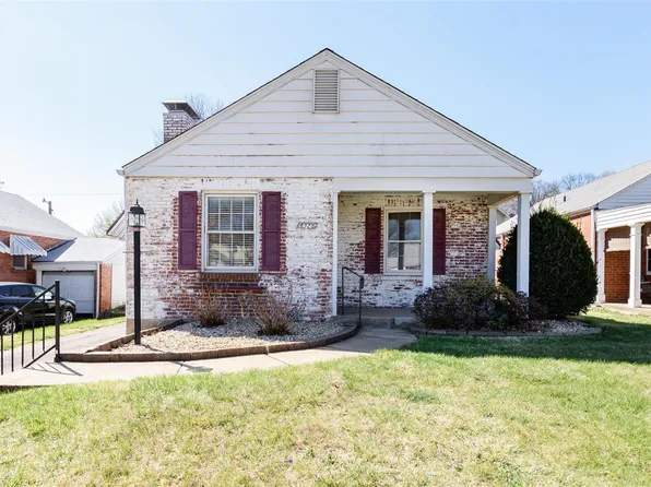 8920 Harrison Ave, Saint Louis, MO 63144