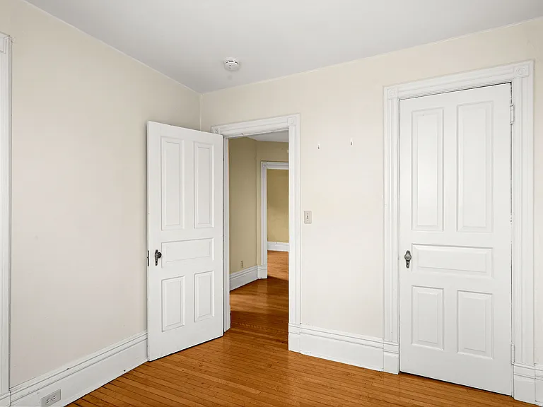 1107 E 2nd St #1107 — Photo 12