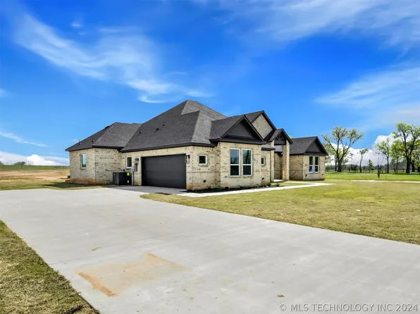 10959 Allen Rd, Marietta, OK 73448
