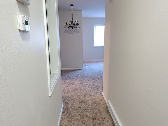 5th image of 6031 N Waverly St