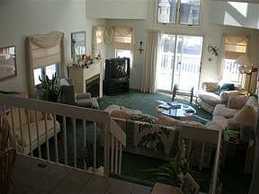 2nd image of 33 81st St #E