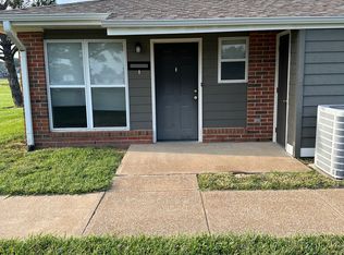 1522 W 14th St, Chanute, KS 66720