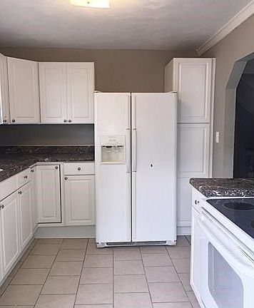 3rd image of 2803 Maryland Ave