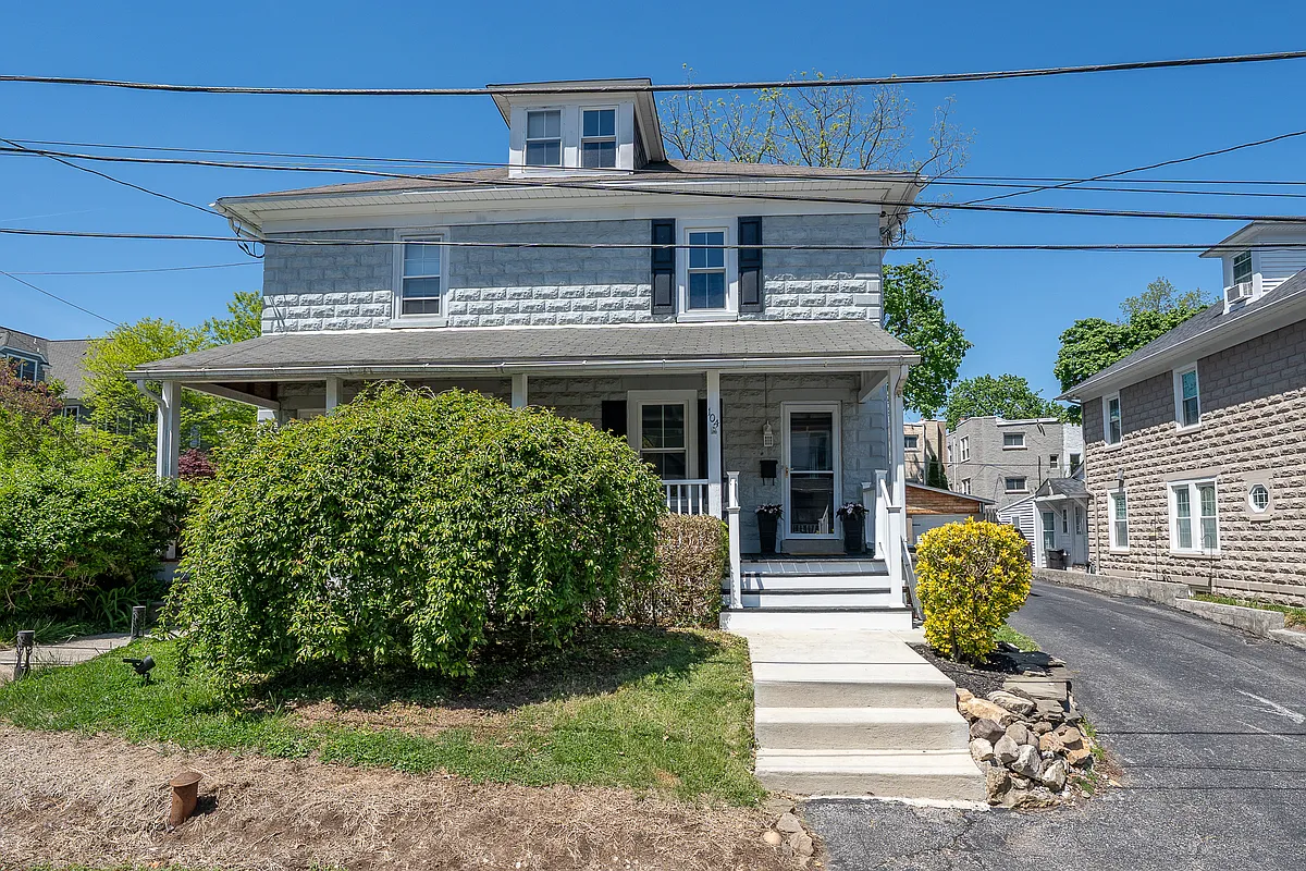 Building Photo - 104 Owens Ln