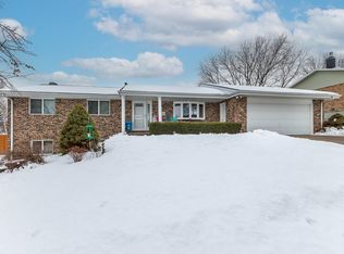 3860 Short St, Dubuque, IA 52002