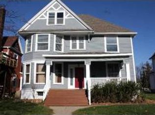 214 Kirkwood Blvd, Davenport, IA 52803