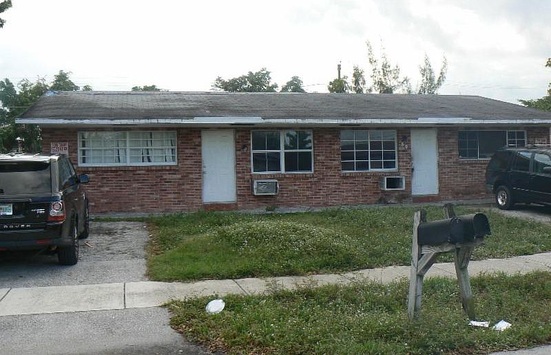 1st image of 510 NE 37th St
