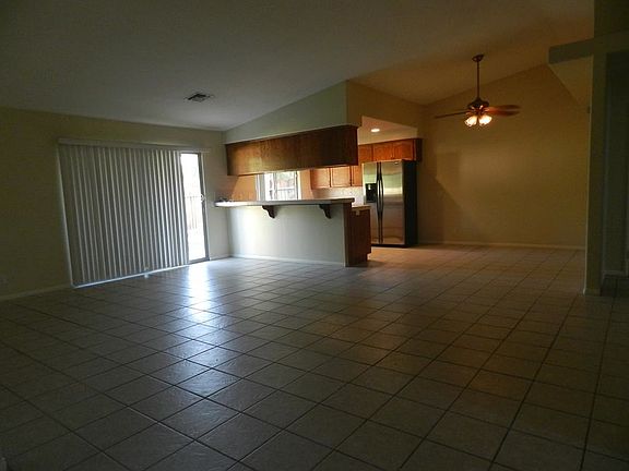 3rd image of 78961 Avenue 42 #B