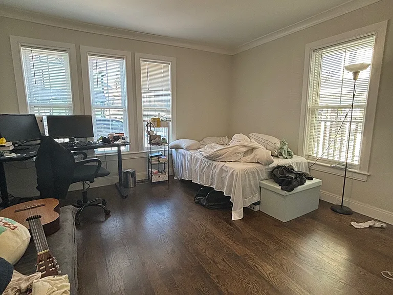 13 Pomeroy St #11 — Photo 8