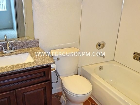 5th image of 7916 Daffodil Way