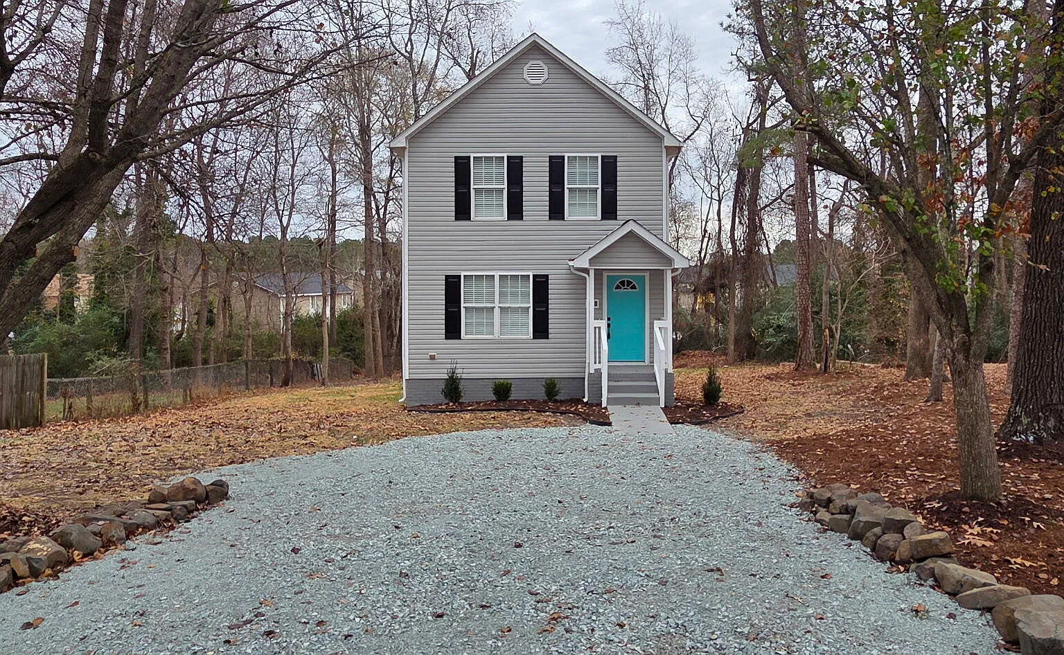 3 bed, 2.5 bath, 1280 sqft, $1,600 — Photo 1