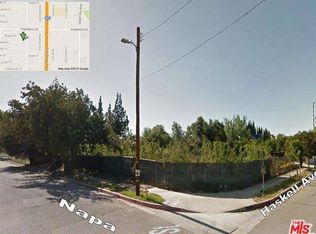 8609 Haskell Ave, North Hills, CA 91343