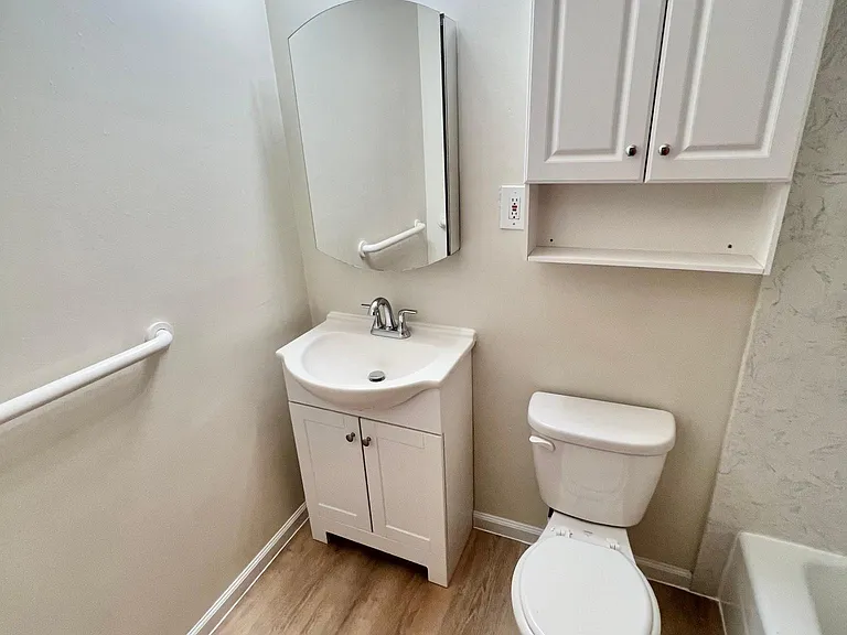 4211 Moraga St #1 — Photo 5