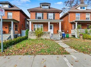 122 Montrose St, Windsor, ON N8X 1A3