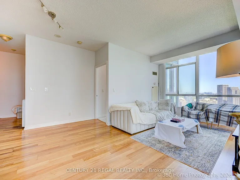 220 Burnhamthorpe Rd W #3004 — Photo 10