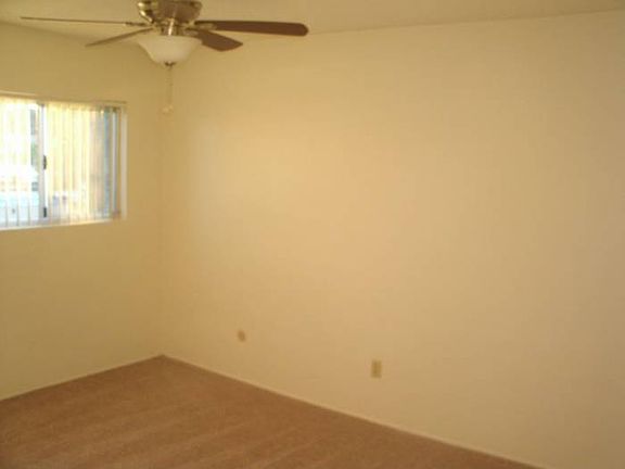5th image of 8442 Parkway Dr