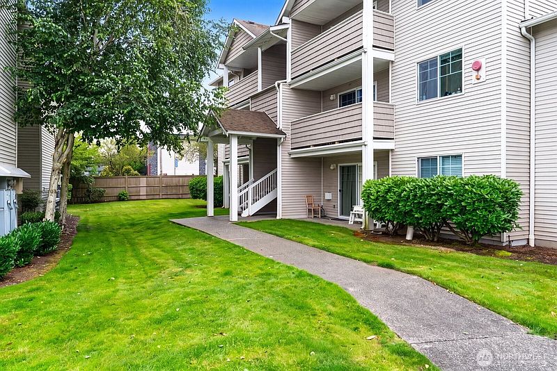 2nd image of 1001 W Casino Road #G303