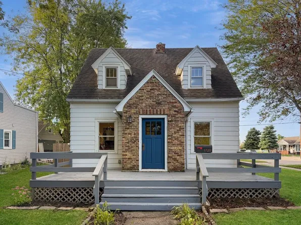 1729 W Rogers Ave, Appleton, WI 54914