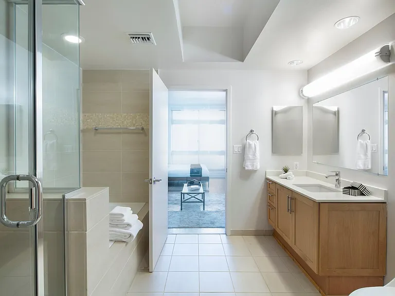 10599 Wilshire Blvd — Photo 18