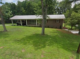 3027 McDonald Rd, Cookeville, TN 38501