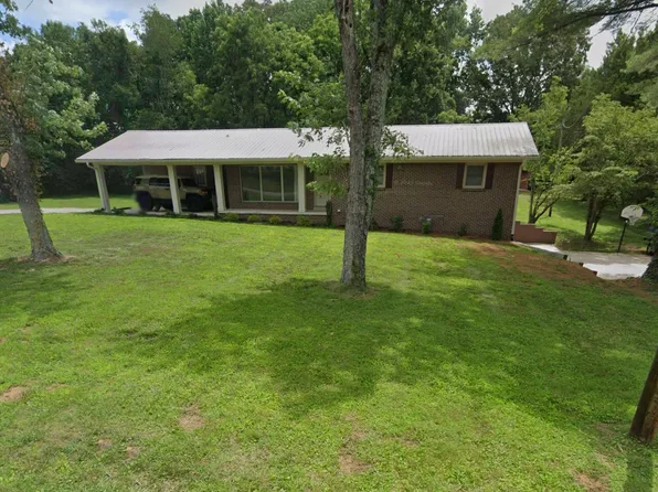 3027 McDonald Rd, Cookeville, TN 38501