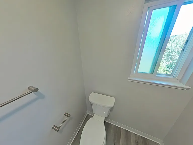 342 Highland Ave #301 — Photo 23