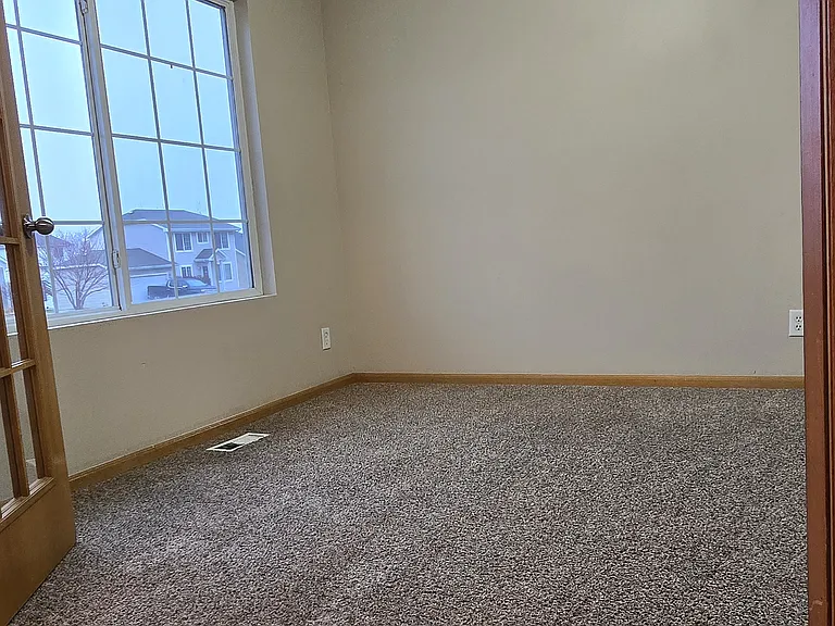 1564 Nine Iron Dr — Photo 7