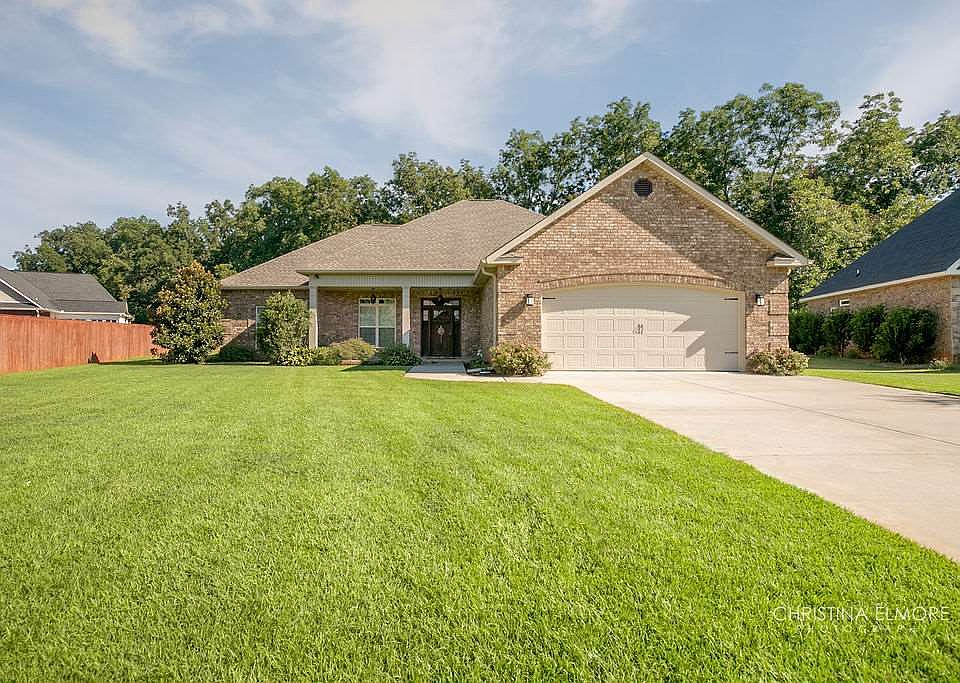 1st image of 1017 Thistlewood Dr