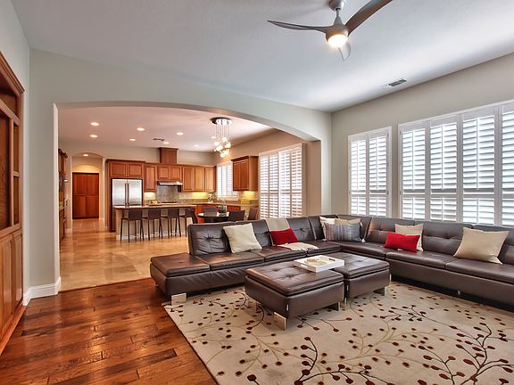 4th image of 3007 Melina Dr