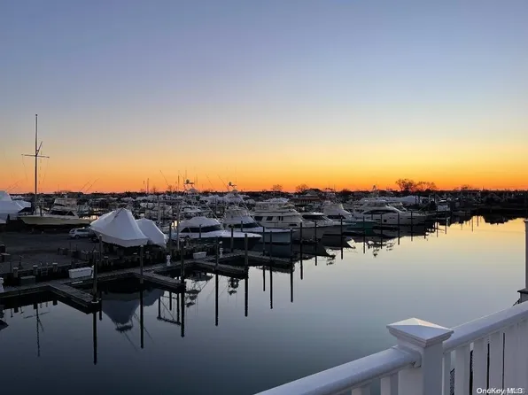 45 Ocean Watch Court #condo, Freeport, NY 11520