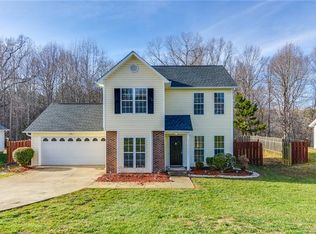2435 Hawk Ridge Dr, Gastonia, NC 28056