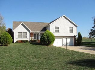 116 S Larand Dr, Holts Summit, MO 65043