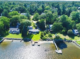 1380 I Drift Rd, Westport, MA 02790