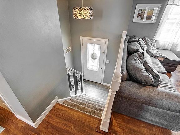 5th image of 418 Neal Dr