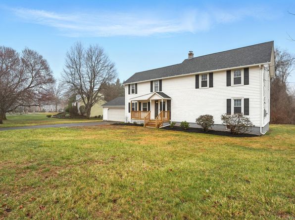 1 River Bend Ln, Windsor, CT 06095