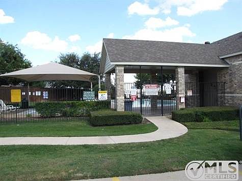 4th image of 5013 Bedfordshire Dr