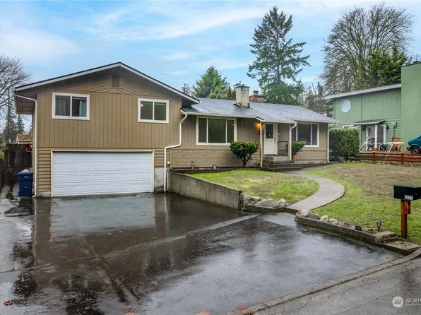 2211 SW 346th Street, Federal Way, WA 98023