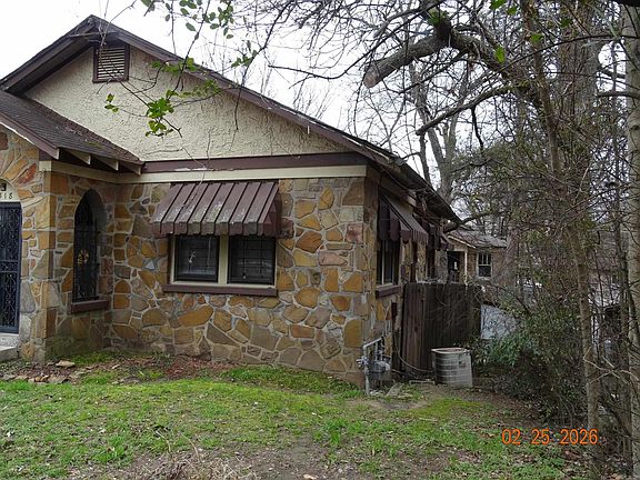 2nd image of 1318 W 12th St