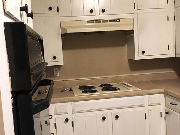 4th image of 6509 Collard Ct