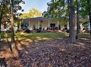 1228 Rocky Mountain Rd, Benton, AR 72019