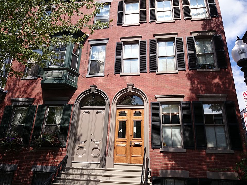 2nd image of 137 W Canton St
