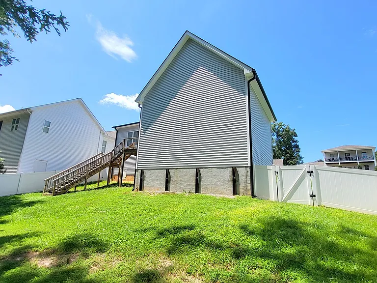 119 Ashley Woods Ct — Photo 25