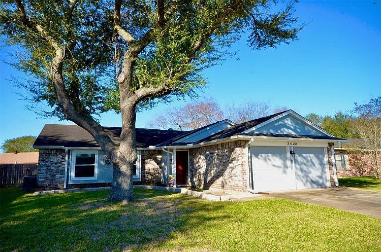 1st image of 2022 Quail Place Dr