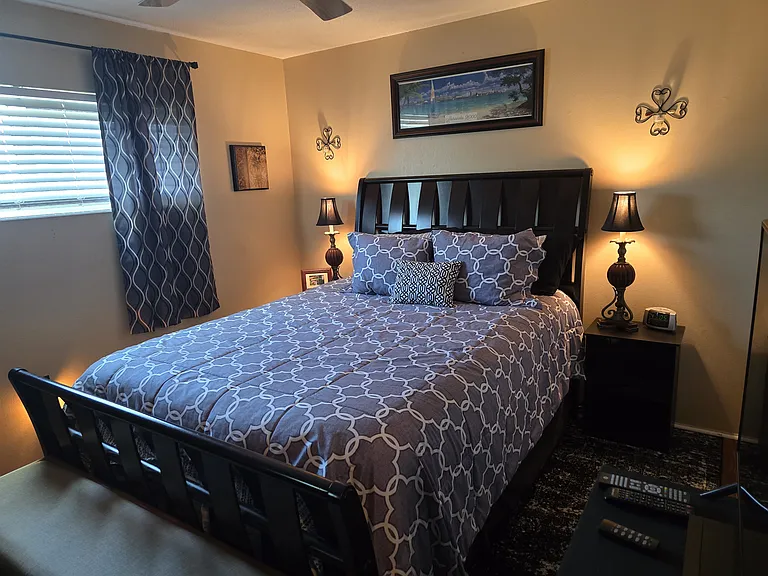 409 Manatee Ct #202 — Photo 9